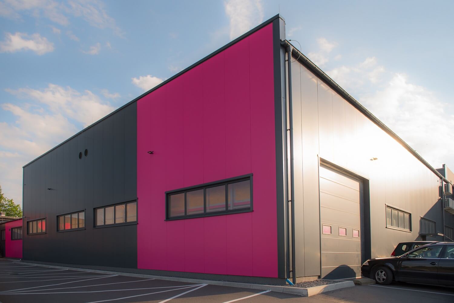 Stenové sendvičové panely ARPANEL SU PIR